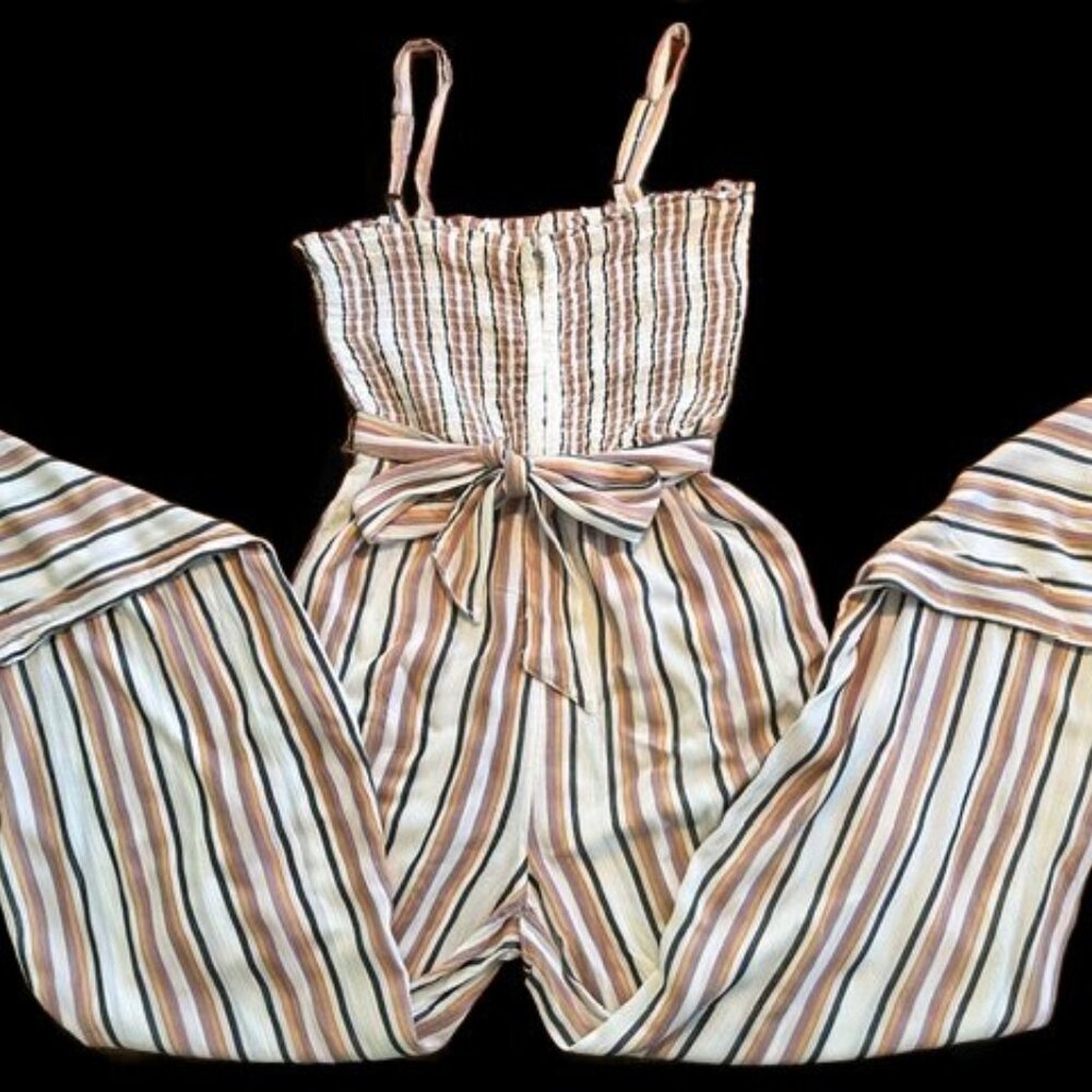 Jr. Girls/Womens Aeropostale Striped Jumpsuit Size XS Self Belt Smocked Bodice